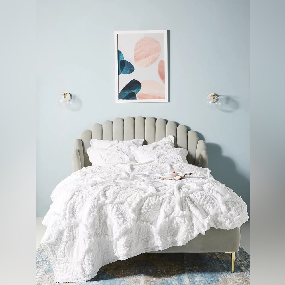 Anthropologie Rivulets Quilt Size King NWT Plus